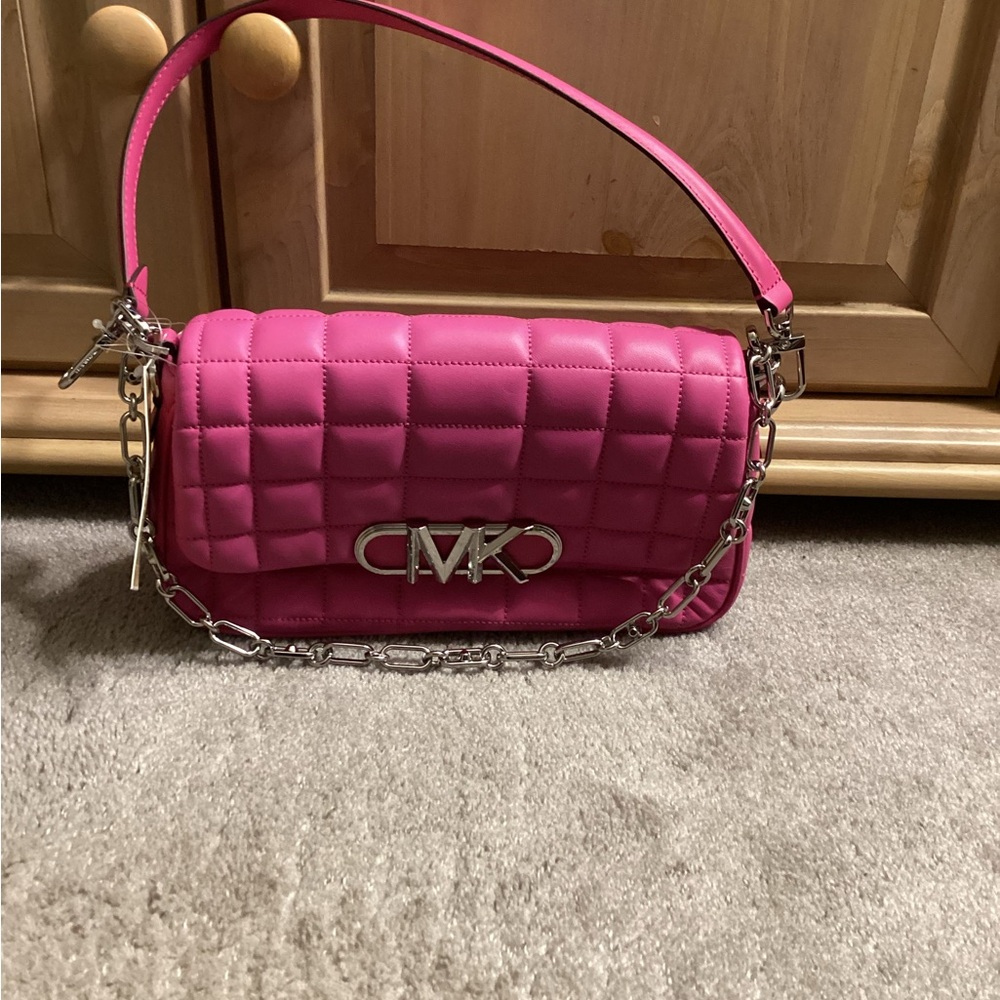 Authentic Michael Kors Bag - Picture 3 of 8
